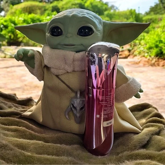 Shiseido White Lucent Illuminating Micro-Spot Serum - Picture 4 of 6